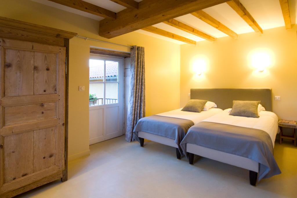 Francheleins B&B La Cerisaie الغرفة الصورة