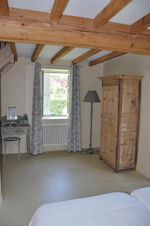 Francheleins B&B La Cerisaie الغرفة الصورة